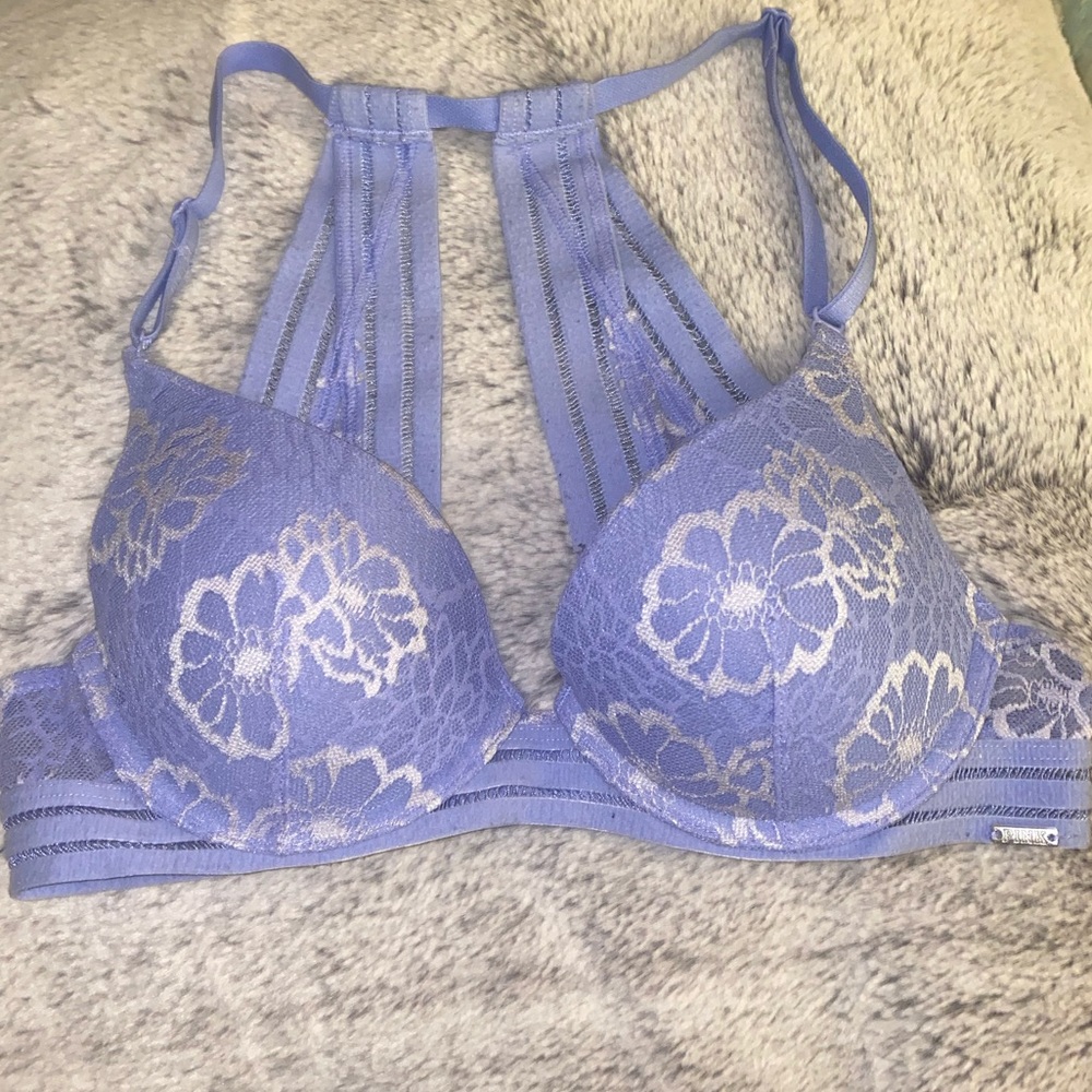 Beautiful flower patterned brallet